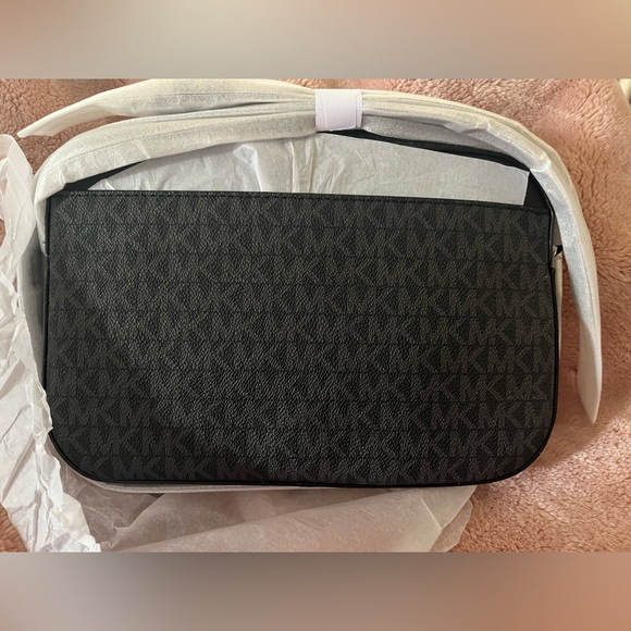 ‼️SOLD‼️MICHAEL MICHAEL KORS - Picture 3 of 8